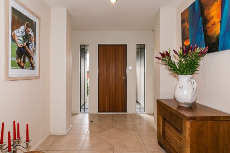 Photo of property in 6 Bourke Place, Havelock North, 4130