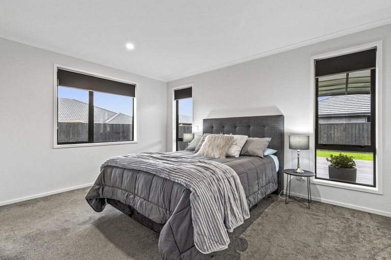 Photo of property in 10 Magnolia Close, Te Kauwhata, 3710