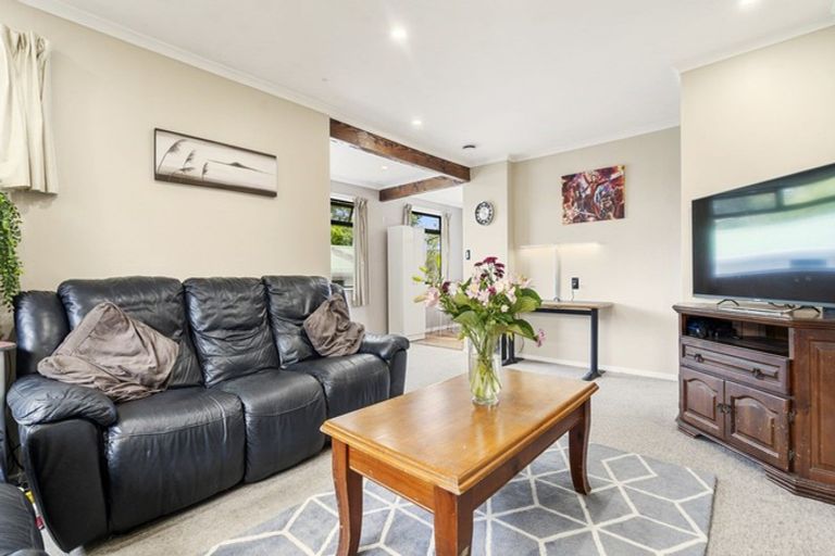 Photo of property in 209a Frankley Road, Frankleigh Park, New Plymouth, 4310