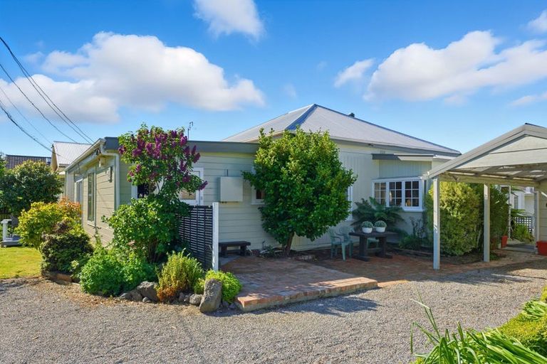 Photo of property in 60 Domain Terrace, Spreydon, Christchurch, 8024