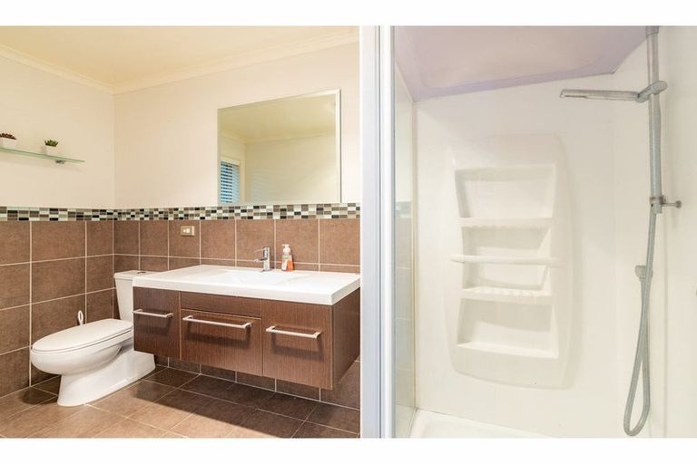 Photo of property in 12 Belgrave Drive, Rangiora, 7400