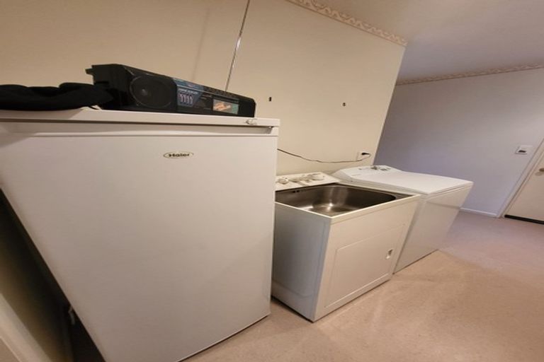 Photo of property in 11 Jadewynn Place, Halswell, Christchurch, 8025