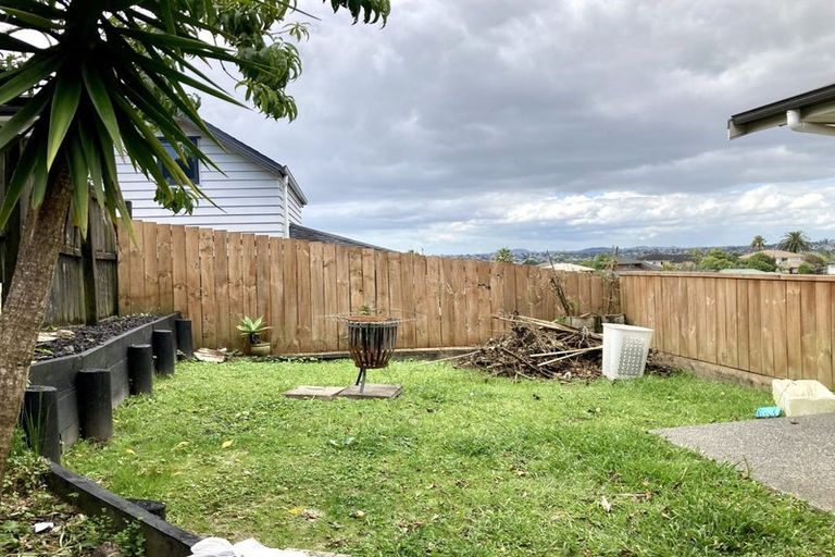Photo of property in 4b Virginia Street, Henderson, Auckland, 0612