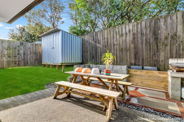 Photo of property in 32 Keepers Drive, Gulf Harbour, Whangaparaoa, 0930