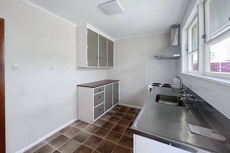 Photo of property in 354 College Street, West End, Palmerston North, 4410