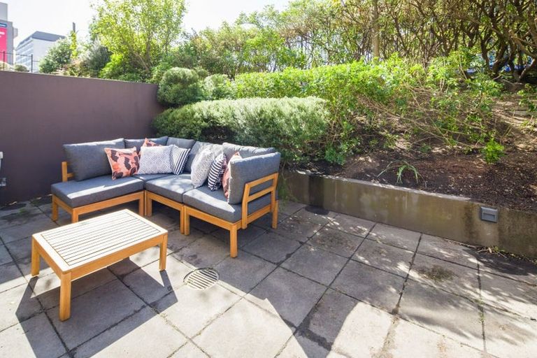 Photo of property in Augusta Apartments, 1/254 Willis Street, Te Aro, Wellington, 6011