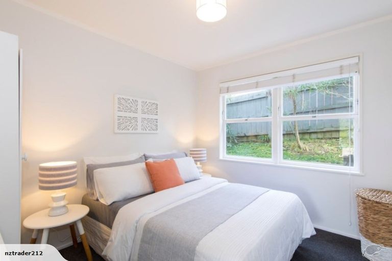 Photo of property in 2/56 Gowing Drive, Meadowbank, Auckland, 1072
