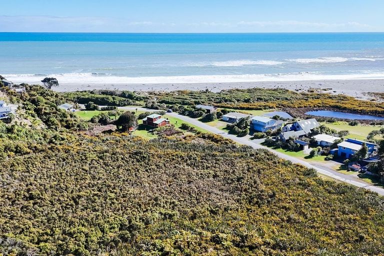 Photo of property in 99 The Strand, Okarito, Whataroa, 7886
