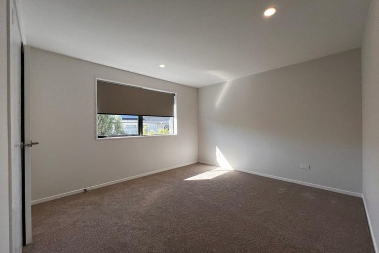 Photo of property in 7a Hinau Street, New Lynn, Auckland, 0600