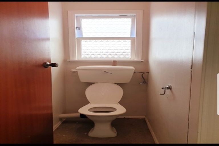 Photo of property in 30b Isabel Grove, Wainuiomata, Lower Hutt, 5014