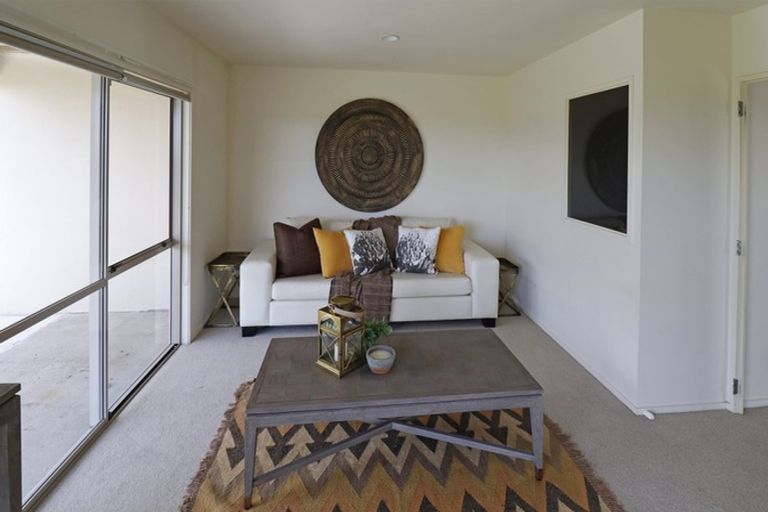 Photo of property in 8 Tautara Place, Ohauiti, Tauranga, 3112