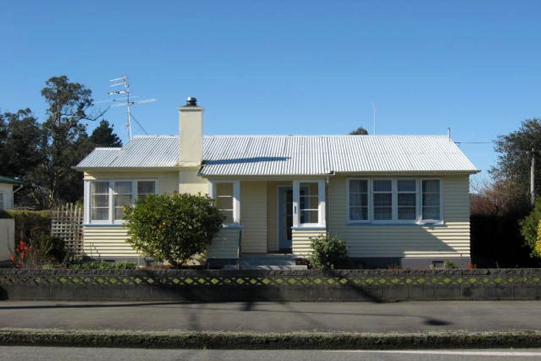 Photo of property in 257 High Street South, Carterton, 5713