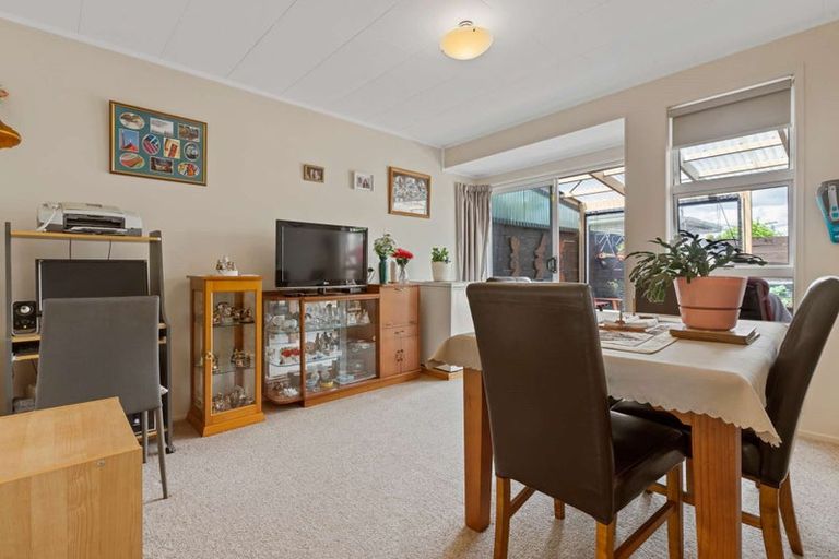 Photo of property in 4a Bata Place, Pomare, Rotorua, 3015