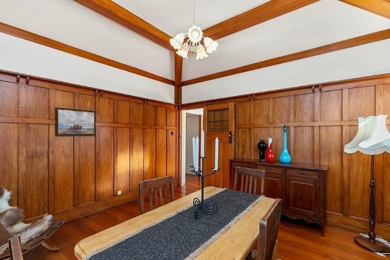 Photo of property in 123 Rongotai Road, Kilbirnie, Wellington, 6022