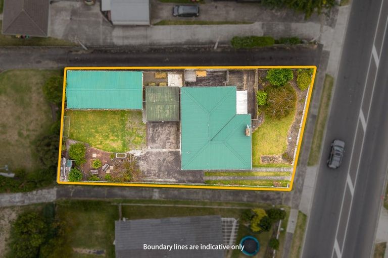 Photo of property in 88 Beach Road, Pahurehure, Papakura, 2113