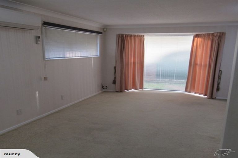 Photo of property in 4a Richmond Street, Wallaceville, Upper Hutt, 5018