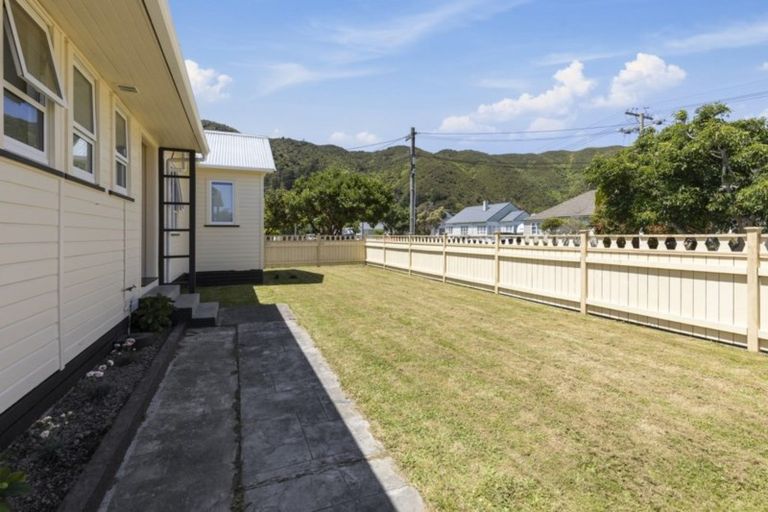 Photo of property in 13 Rumgay Street, Fairfield, Lower Hutt, 5011