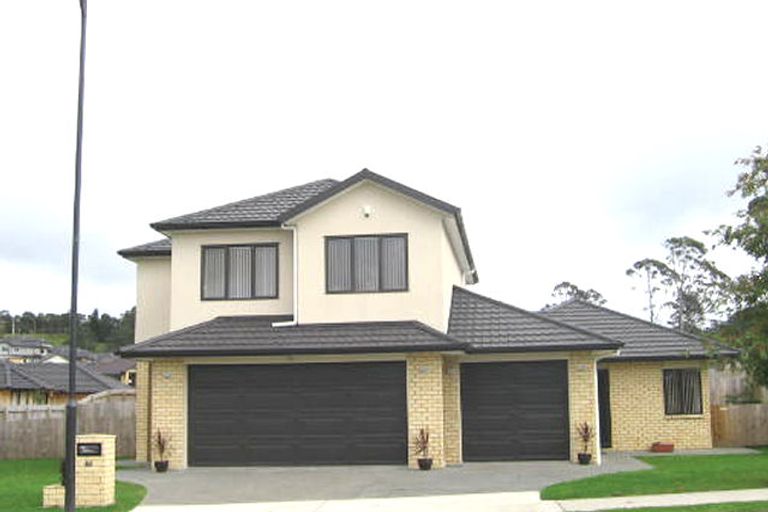 Photo of property in 40 Lake Panorama Drive, Henderson, Auckland, 0612