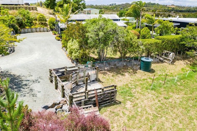 Photo of property in 52b Atkin Road, Mangawhai, Kaiwaka, 0573