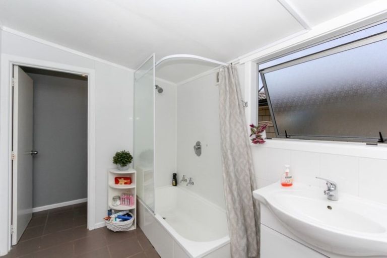 Photo of property in 39 Mouatt Street, Waitara, 4320