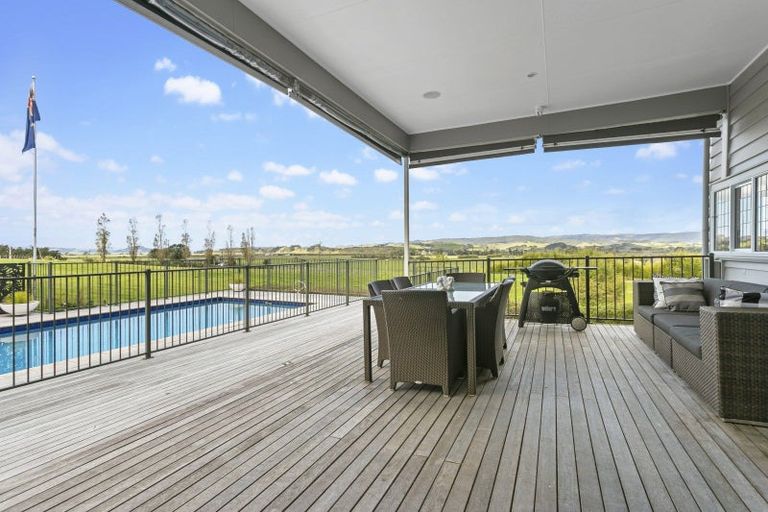 Photo of property in 490 North Road, Clevedon, Papakura, 2582