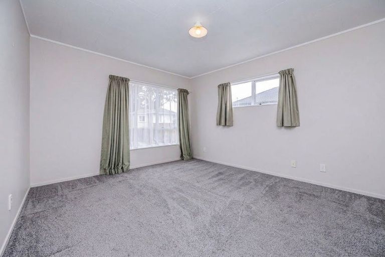 Photo of property in 95 Sykes Road, Weymouth, Auckland, 2103