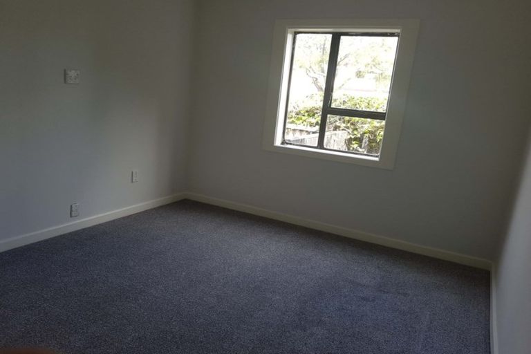 Photo of property in 37 Pakuranga Road, Pakuranga, Auckland, 2010