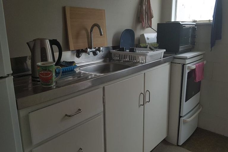 Photo of property in 2/246 Stanmore Road, Richmond, Christchurch, 8013