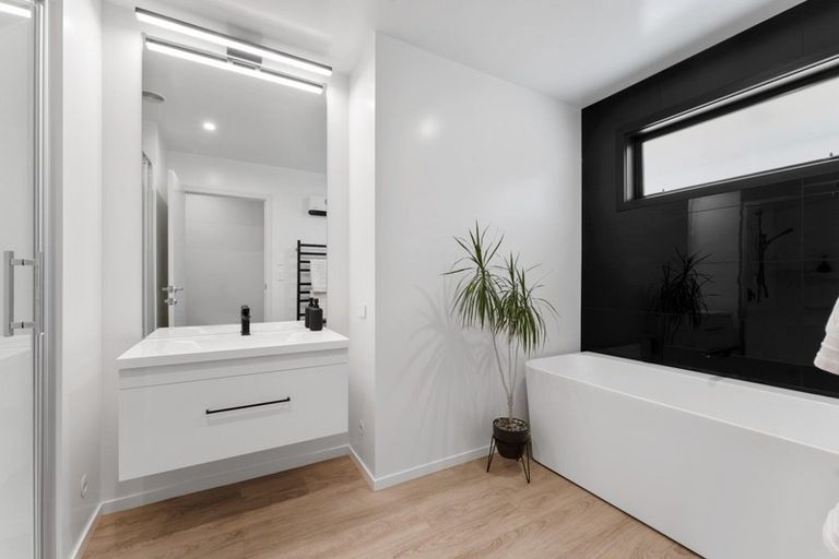 Photo of property in 16a Huntaway Close, Stoke, Nelson, 7011