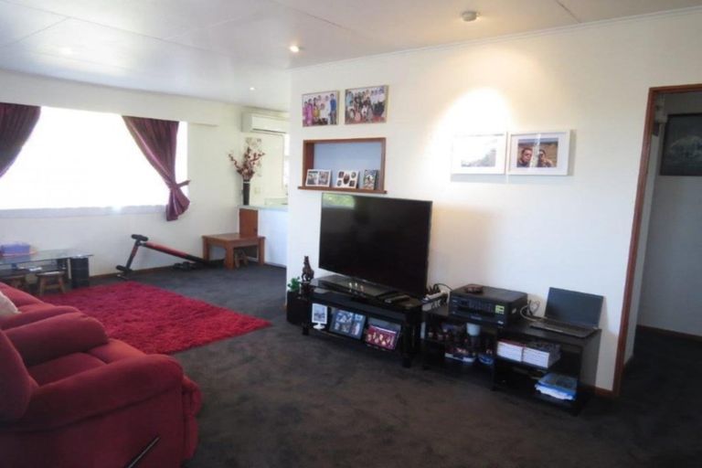 Photo of property in 25a Sedcole Street, Pahiatua, 4910