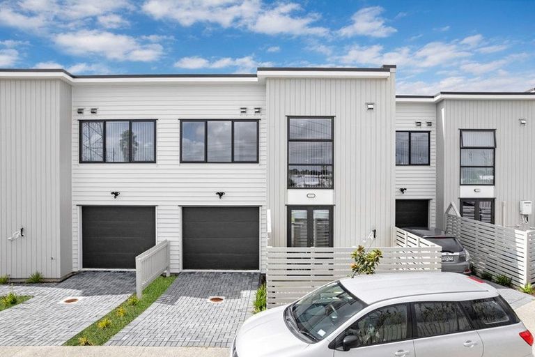 Photo of property in 31 Karikari Crescent, Takanini, 2112