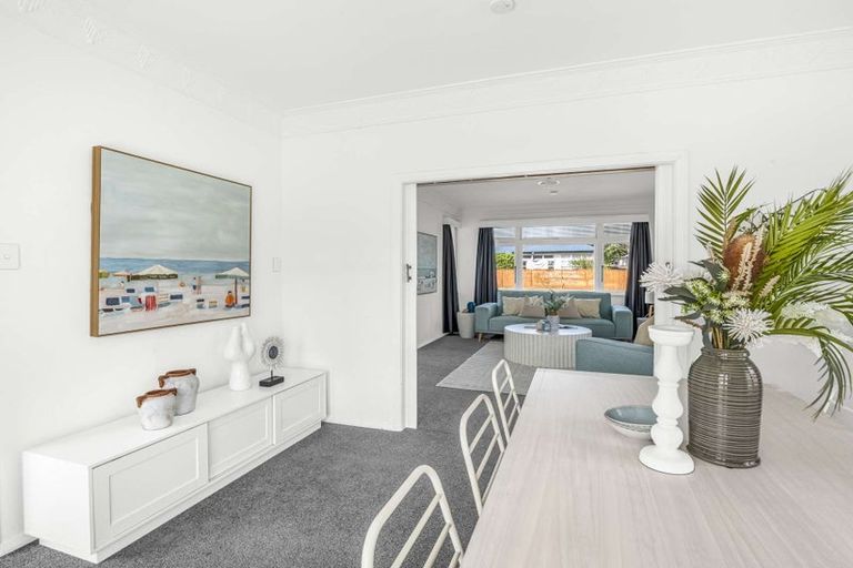 Photo of property in 18 Dudley Street, Levin, 5510