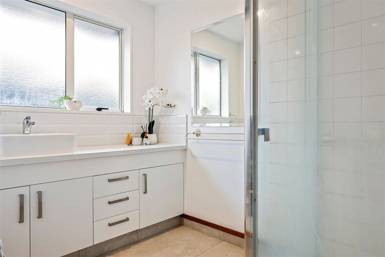 Photo of property in 2/30 Seymour Street, Hornby, Christchurch, 8042