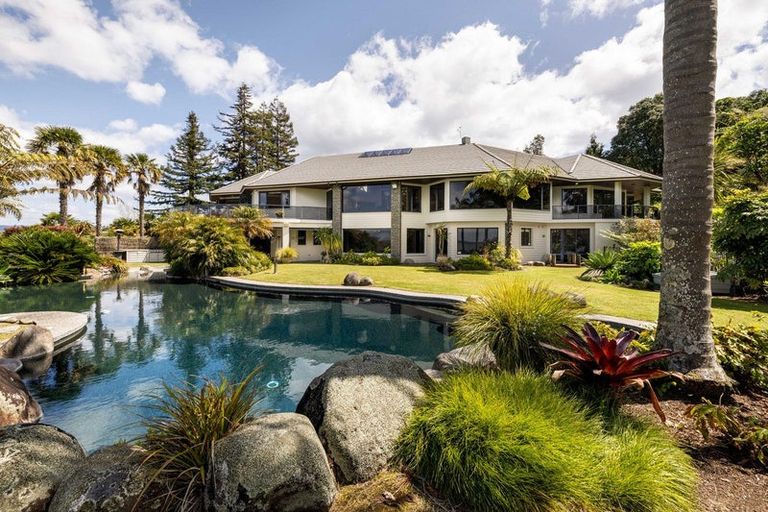 Photo of property in 20 Tinopai Drive, Omokoroa, 3114