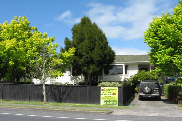 Photo of property in 1/157 Great South Road, Drury, 2113