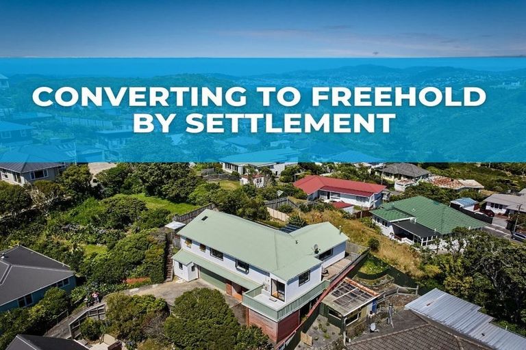 Photo of property in 20 Lyndfield Lane, Newlands, Wellington, 6037