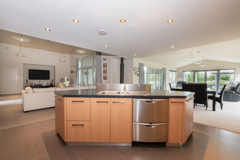 Photo of property in 169 Airport Road, Alexandra, 9391