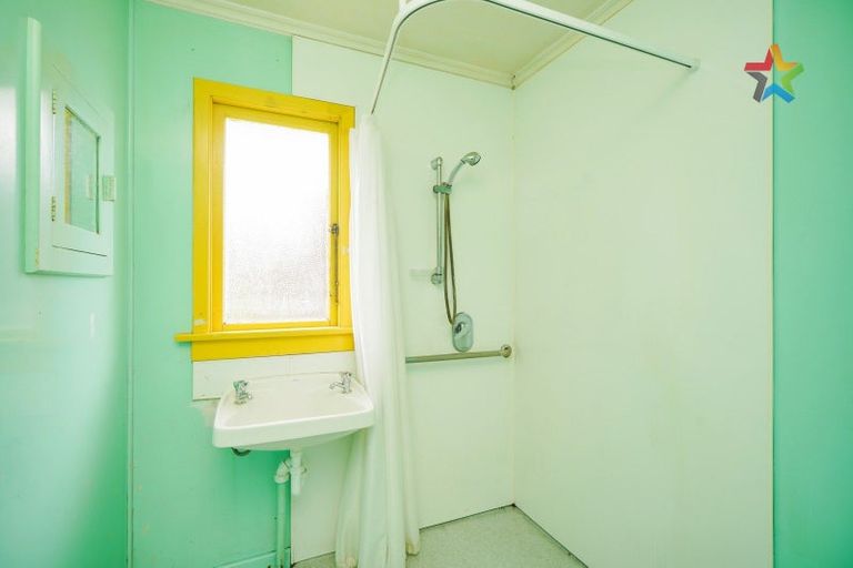 Photo of property in 48 Price Street, Grasmere, Invercargill, 9810