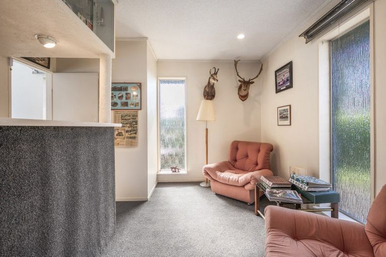 Photo of property in 8 Selwyn Road, Lynmore, Rotorua, 3010