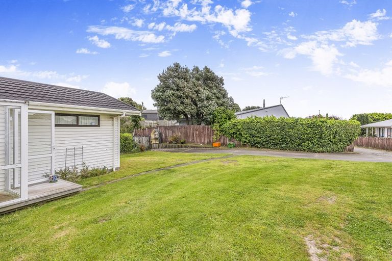 Photo of property in 6 Arnold Grove, Paraparaumu Beach, Paraparaumu, 5032
