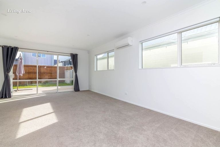 Photo of property in 10 Torea Tai Road, Hobsonville, Auckland, 0616