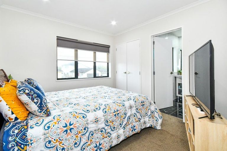 Photo of property in 76 Carruth Road, Papatoetoe, Auckland, 2025