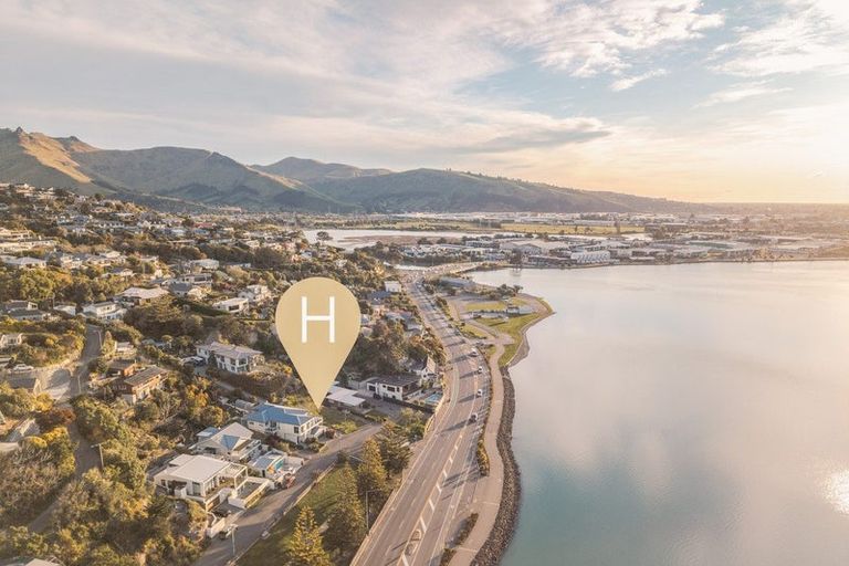 Photo of property in 1/42a Main Road, Mount Pleasant, Christchurch, 8081