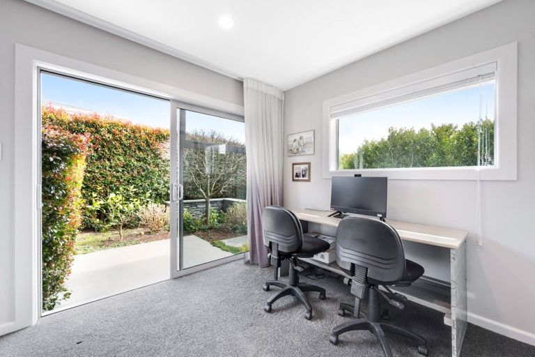 Photo of property in 126d Sandspit Road, Shelly Park, Auckland, 2014