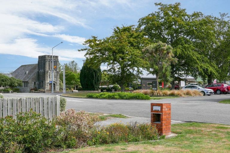 Photo of property in 12 Reeves Street, Cheviot, 7310