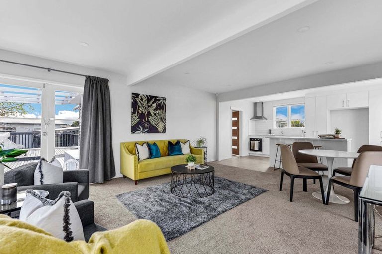 Photo of property in 7 Cooper Place, Papakura, 2110