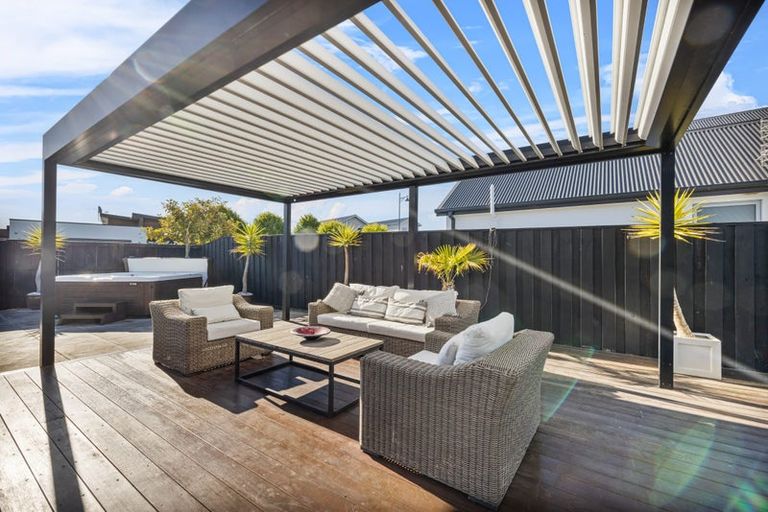 Photo of property in 6 Torrey Pines, Waimairi Beach, Christchurch, 8083