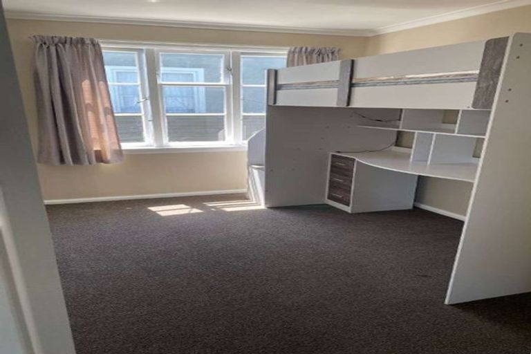 Photo of property in 323 Botanical Road, West End, Palmerston North, 4412
