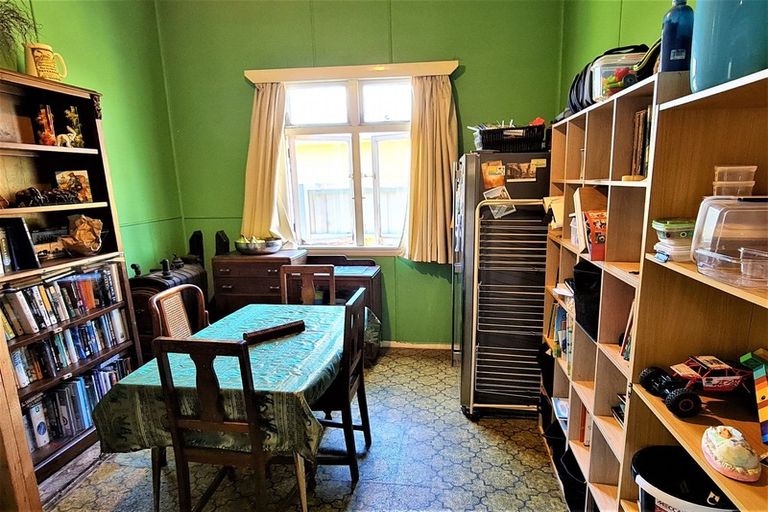 Photo of property in 29 Bright Street, Westport, 7825