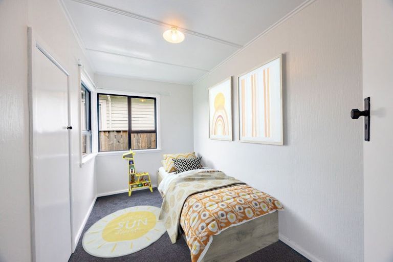 Photo of property in 302 Lumsden Road, Akina, Hastings, 4122